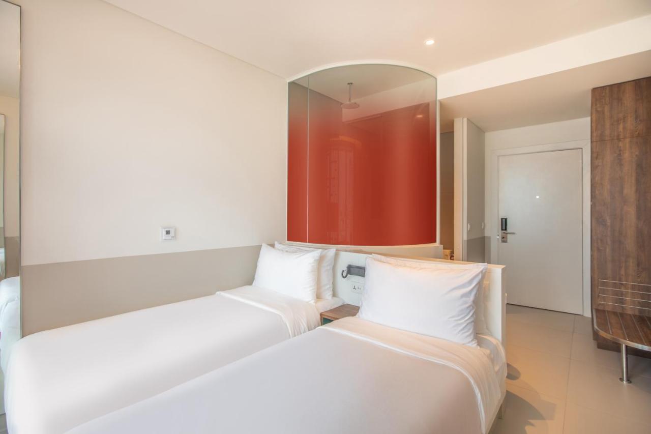Wink Hotel Danang Centre - 24Hrs Lifestyle Stay Exterior photo